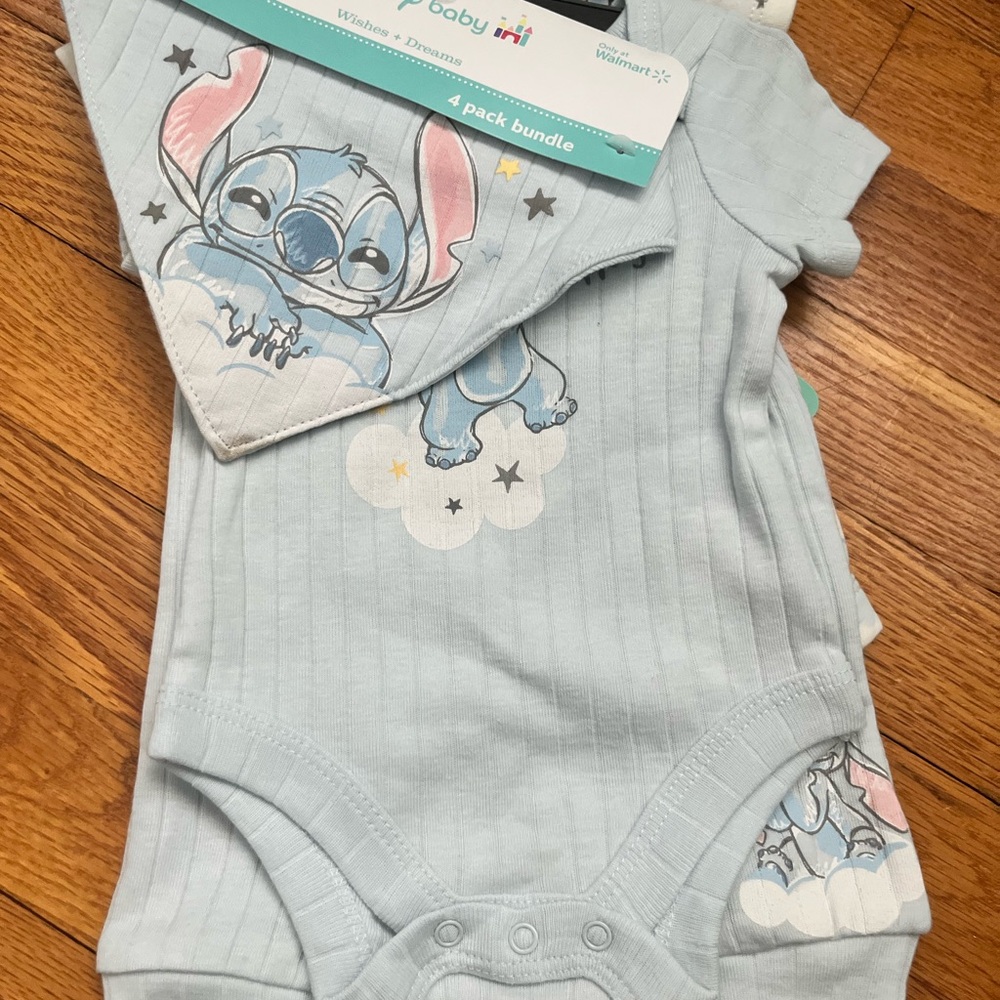 Disney Baby Stitch 4 Piece Set